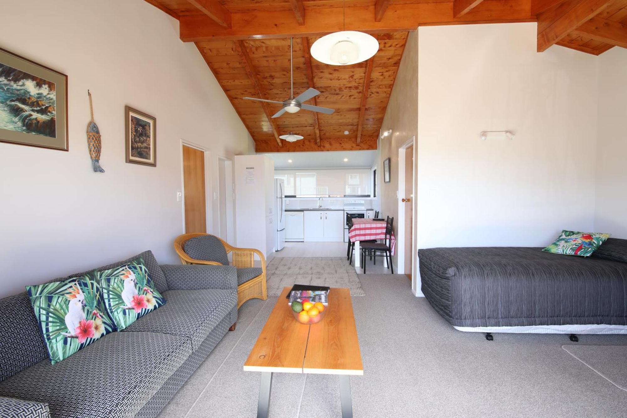 Blue Marlin Apartments Whitianga Exterior foto